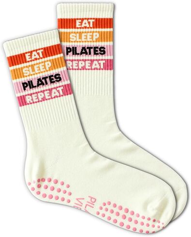 جوارب بيلاتيس لطيفة - علامة تكرار البيلاتيس للأكل والنوم، أفضل هدايا الاستوديو للنساء والفتيات - جوارب ذات قبضة دائرية باللون البيج للتمرين المصلح وحياة البيلاتس اليومية (183) in Kuwait