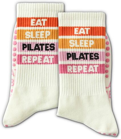 جوارب بيلاتيس لطيفة - علامة تكرار البيلاتيس للأكل والنوم، أفضل هدايا الاستوديو للنساء والفتيات - جوارب ذات قبضة دائرية باللون البيج للتمرين المصلح وحياة البيلاتس اليومية (183) in Kuwait
