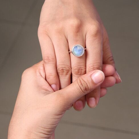 خاتم حجر القمر من الفضة الإسترليني عيار 925 - مجوهرات جوهرة الميلاد النسائية المصنوعة يدويًا، خاتم الأحجار الكريمة المميز in Kuwait