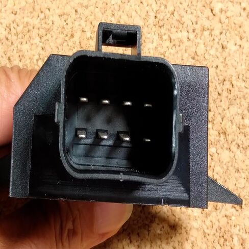 FUEL PUMP DRIVE MODULE COMPATIBLE WITH RANGE ROVER 17-21 22 on DEFENDER 20 on RANGE ROVER SPORT 17-22 23 on RANGE ROVER VELAR 19 on DISCOVERY 21 on NEW LR187425 3.0L 5.0L 5.0L SC 4.4 PETROL in Kuwait