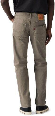 بنطال جينز رجالي من Levi's 502 Taper Fit (متوفر أيضًا بمقاس كبير وطويل)، حبل بنجي (مطاط)، مقاس 34Wx29L قياسي in Saudi Arabia