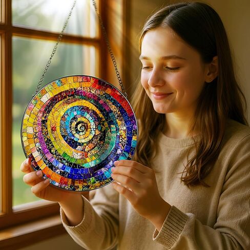 نافذة من الزجاج الملون معلقة، Pauyadu 8 بوصة قوس قزح دوامة الزجاج الملون Suncatcher، ديكور المنزل للنوافذ، هدايا عشاق الفن، عيد الميلاد، أفكار هدايا عيد الميلاد، هدايا لأفضل صديق، عشاق in Kuwait