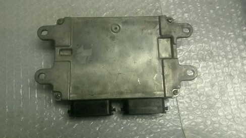 وحدة التحكم في المحرك ECM بواسطة البطارية تناسب 12-14 متوافقة مع Mazda 5 L5E2 18 881A L5E218881A in Kuwait