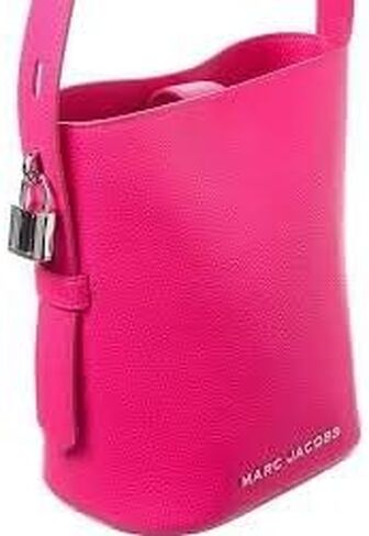 Marc Jacobs Drifter Small Bucket Bag Crossbody in Saudi Arabia