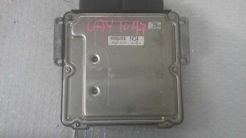 وحدة التحكم في المحرك ECM 2.0L تناسب 14-15 متوافقة مع Hyundai Tucson 39133-2ELC4 391332ELC4 in Saudi Arabia