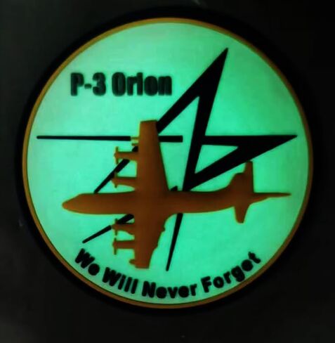 رقعة Lockheed Martin® P-3 Orion Sunset GITD PVC - مع خطاف وحلقة، مرخصة رسميًا، 3 بوصة in Saudi Arabia