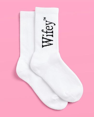 xo، جوارب Fetti Wifey - حفلة العزوبية، هدية الخطوبة، العروس لتكون، حفل الزفاف، إكسسوار يمكن ارتداؤه in Saudi Arabia