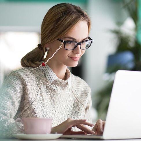 سلسلة نظارات لؤلؤية، سلسلة النظارات الشمسية، حامل قناع الحبل حول الرقبة، حبال النظارات على شكل قلب، حزام نظارات القراءة، مثبت النظارات in Saudi Arabia