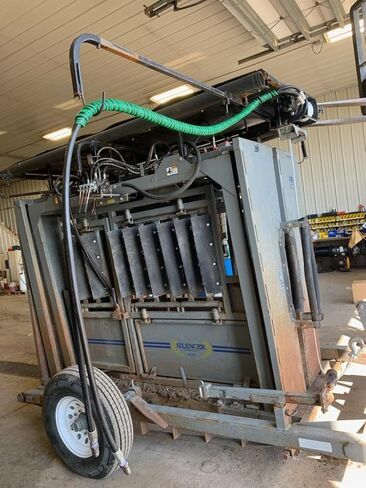 Outback Wrap - Anaconda Hydraulic Hose Management Protector and Tagging Wraps for Farming and Agriculture Equipment, Tractors, Harvesters, Planters, and Sprayers 32mm Diameter- 80 Foot (Red) in Kuwait