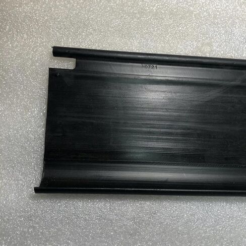 Genuine new 114-1585 Deflector TORO 22" TRAILING SHIELD,Replacement for TORO OEM in Kuwait