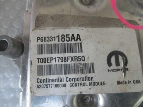 وحدة التحكم في المحرك ECM 5.7L تناسب شاحن 18-19 300 P68331185AA 68331185AA in Kuwait