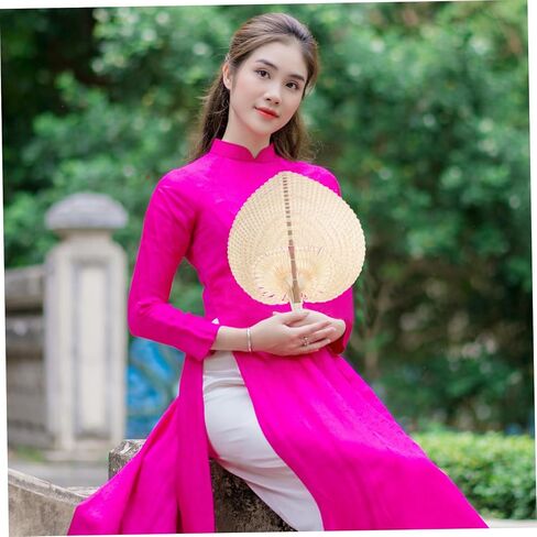 PRETYZOOM Hand-woven Vietnamese Cattail Leaf Fan Natural Raffia Decorative Folding Fan Handheld Chinese Style Summer in Saudi Arabia