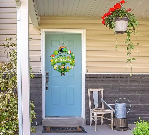 ديكورات عيد القديس باتريك الخشبية إكليل باب القديس باتريك للباب الأمامي علامة ترحيب، ديكور لطيف لعيد القديس باتريك السعيد، علامة معلقة في الهواء الطلق داخلي شامروك البرسيم الربيع جدار ديكور المنزل in Kuwait