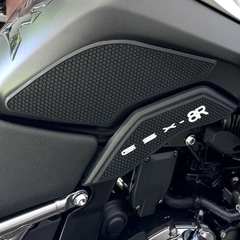 لـ GSX-8R GSX8R GSX 8R 2024-2026 وسادة خزان الوقود الجانبية للدراجة النارية GSX8R 2025 ملصقات واقية لمقبض الركبة بالغاز وسادة جر Tankpad (مجموعة واحدة) أسود in Kuwait