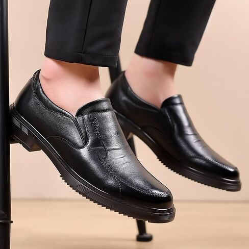 Men's Casual Slip On Loafers Breathable Shoes Soft Men Lightweight Driving Toe Uniform Dress And Work Shoe Slip Resistant in Saudi Arabia