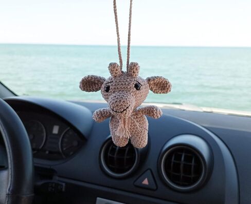 مكتب الماعز أو ديكور المنزل، سحر السيارة، زخرفة حيوانات أميجورومي اللطيفة المصنوعة يدويًا من الكروشيه لمرآة الرؤية الخلفية، هدية فريدة لمحبي الحيوانات، نمط مزرعة مصنوع يدويًا in Kuwait