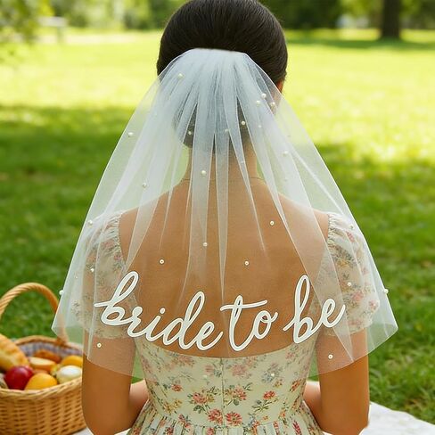 Bride to Be Sash Veil إكسسوارات حفلات العازبة، حجاب الزفاف، حجاب قصير أبيض للعروس، حجاب رأس مع مشط لحفلات الزفاف العازبة in Kuwait