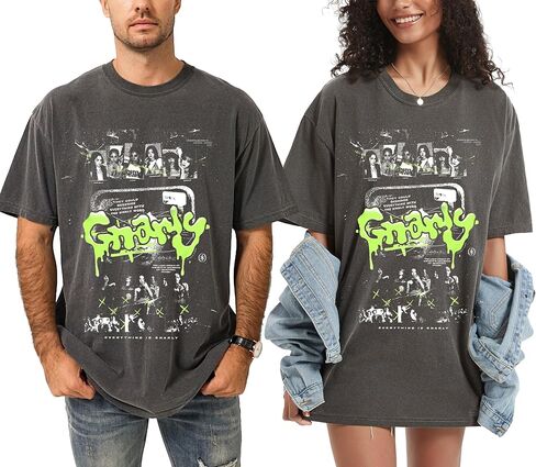 KATSEYE خمر الراحة الألوان قميص ثقافة البوب ​​تي شيرت الموسيقى الفرقة الجرافيك تيز عارضة الشارع الشهير المحملة الراحة Colort للجنسين القطن متعدد in Kuwait