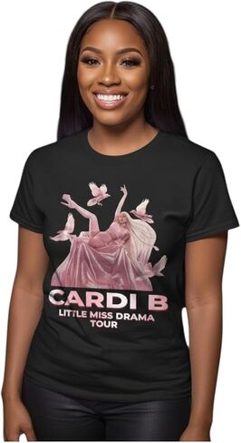 تي شيرت Little Miss Drama Tour Merch Concert Concert، تي شيرت متطابق مع وضع السيارة in Kuwait