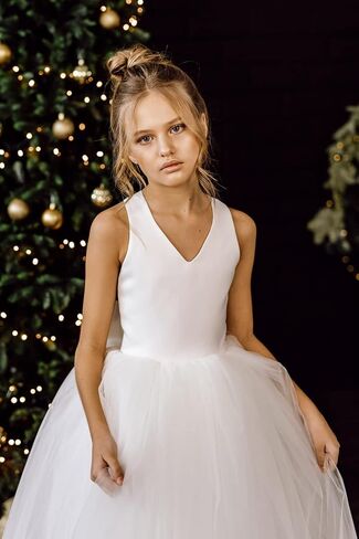 Crossed Straps Flower Girl Dress Satin Long Prom Dress with Bow Puffy Tulle Pageant Dresses for Girls in Saudi Arabia