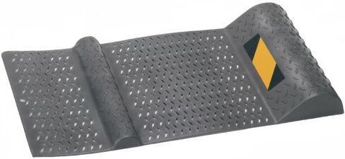 قطعتان من سدادة عجلة سجادة ركن السيارة لأرضيات المرآب وإطارات الرصيف المطاطية الاحترافية سدادة السيارة السوداء تساعد على ركن السيارة in Kuwait