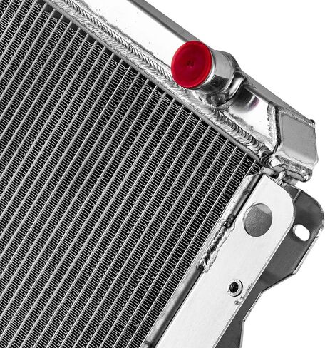 3 Row Aluminum Radiator Compatible with 1987-2006 Jeep Wrangler YJ 1997-2006 Jeep TJ 2.4L 2.5L 4.0L 4.2L in Saudi Arabia