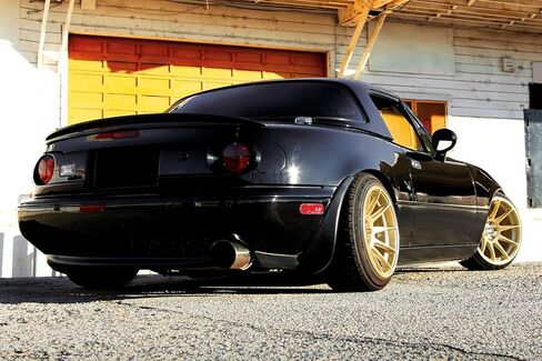 عجلات XXR 527 18 X 8 BOLT PATERN 5-108/5-112، الإزاحة: 42 ذهبي 73.1 ملم تجويف المحور in Kuwait