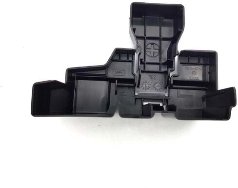 غطاء حماية الصمامات الطرفية للبطارية الإيجابية لمازدا 3 6 CX-4 CX-5 CX-8 D07A67KB1 in Kuwait