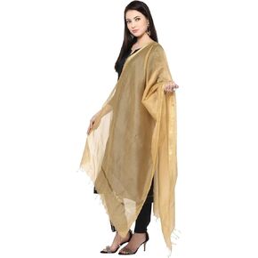 وشاح نسائي من الحرير المخلوط باللون الذهبي السادة in Kuwait