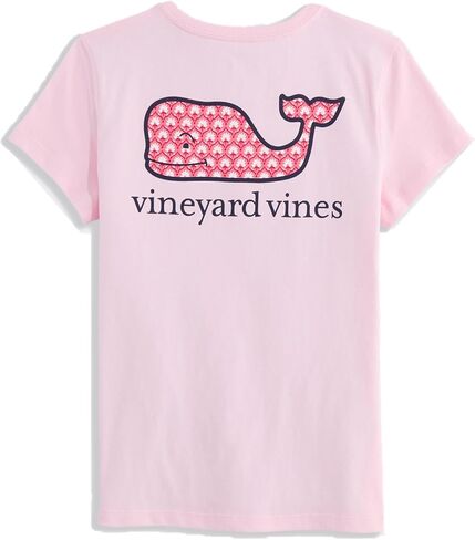تيشيرت بناتي من Vineyard Vines للفتيات بطباعة كتلة حوت وأكمام قصيرة وجيب in Saudi Arabia