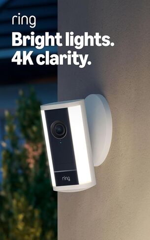 كاميرا Ring Spotlight Cam Pro، بقابس (أحدث طراز)، باللون الأبيض مع مجموعة أسلاك صلبة للكاميرات in Saudi Arabia