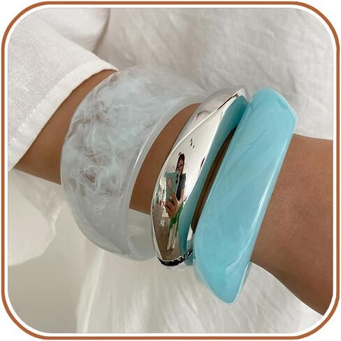 Chunky Gold Bracelet Resin Bangle Bracelets for Women 3Pcs Vintage Acrylic Wide Cuff Bracelet Mixed Metal Sculptural Statement Fashion Jewelry in Saudi Arabia