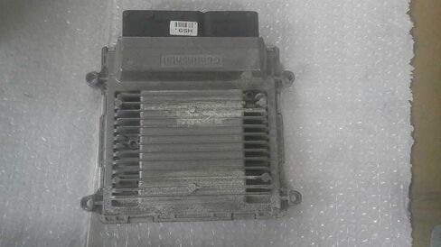 وحدة التحكم في المحرك ECM 2.4 لتر تناسب 10-12 Santa FE 39104-2G341 391042G341 in Kuwait
