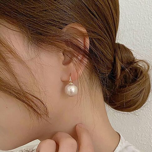 أقراط اللؤلؤ الصناعي للنساء أقراط متدلية من اللؤلؤ المقلد أقراط متدلية من أجل أقراط حلقية مطلية بالذهب لا تسبب الحساسية مجوهرات للهدايا (أقراط اللؤلؤ الصناعي) in Kuwait