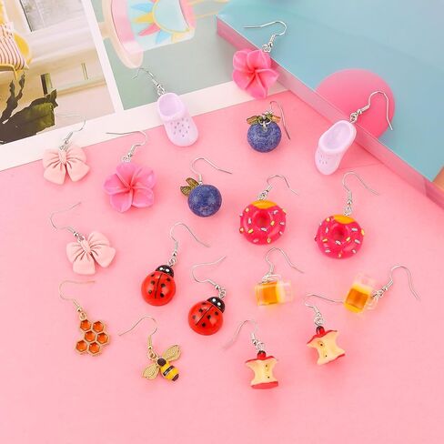 مجموعة 36 زوجًا من الأقراط المرحة اللطيفة للنساء أقراط متدلية رائعة وغريبة مصنوعة من مجوهرات الراتنج العصرية والمضحكة in Kuwait