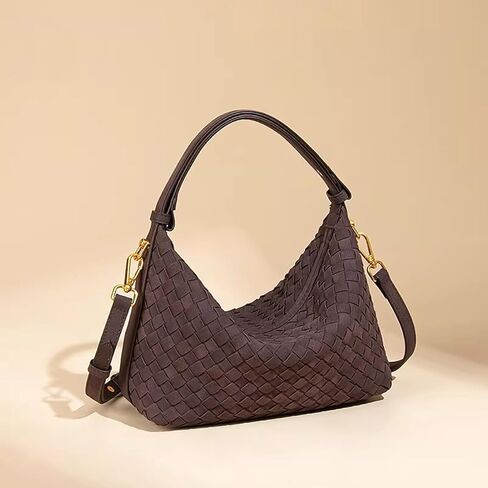 حقائب سكاي كيه بني داكن من جلد الغزال للنساء، محفظة عصرية تحت الإبط، محفظة كتف منسوجة على شكل هلال، حقيبة يد مترهل (قهوة) in Kuwait