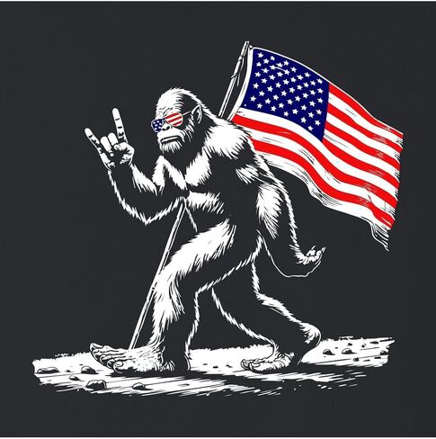 كنزة بقلنسوة للرجال والنساء والشباب من Go All Out Bigfoot Rock On USA American Flag National Sasquatch in Saudi Arabia