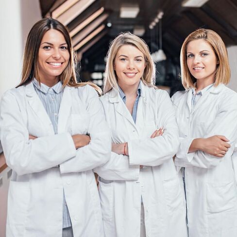 Lab Coat for Woman,White Doctor Costume for Adults, Long Sleeve Unisex Science Medical Coat (XL) in Kuwait