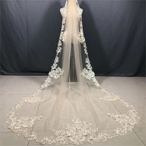 الشمبانيا الأبيض الزفاف كاتدرائية طول الحجاب الأعلى زين طويل الزفاف مشط الحجاب الفتيات in Kuwait