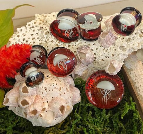 PAIR of White Jellyfish Red Background Glass Double Flare Plugs Tunnel Gauges - Body Jewelry in Saudi Arabia