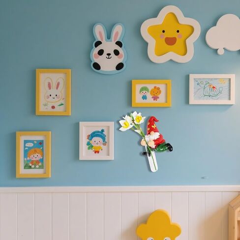 Gnome Statue Wall Vase - Unique 3D Wall Sculpture, Garden Gnome Resin Dwarf with Glass Test Tube, Mounted Wall Flower Vase & Planter for Living Room, Bedroom, Office & Farmhouse Home (A) in Kuwait