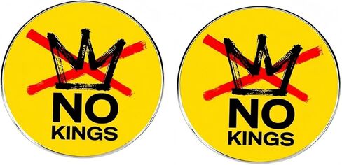 قطعتان من دبابيس سبائك الملوك - شارات احتجاج ساخرة مناهضة للرئيس | أزرار "إلغاء التيجان" الفكاهية لعشاق الديمقراطية in Kuwait