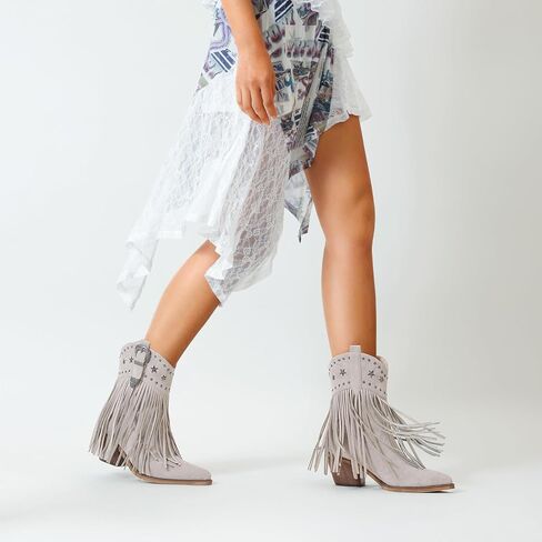 Women Cowgirl Cowboy Boots, Western Ankle Fringe Boots Pointed Toe with Star Studs & Buckle, Retro Suede Short Pull Off Boots with Chunky Heel for Music Festivals & Concerts in Saudi Arabia