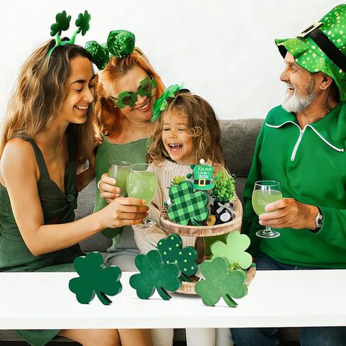 6 قطع من زينة نباتات النفل لعيد القديس باتريك، لافتات طاولة خشبية، صينية متدرجة ديكور البرسيم الأخضر الأيرلندي لمكتب مطبخ المنزل وحفلات القديس باتي in Kuwait