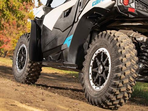 مشاعل SuperATV Fender لعام 2018+ Can Am Maverick Trail (انظر قائمة الإعداد الكاملة) | المتانة القصوى | حماية ضد الصخور والأوساخ والرمال والطين | صنع في الولايات المتحدة الأمريكية in Saudi Arabia