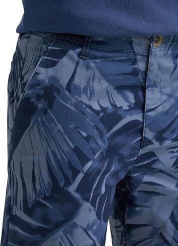 Lee Men's Extreme Motion Flat Front Short, Lake Blue Leaf, 36 in Saudi Arabia
