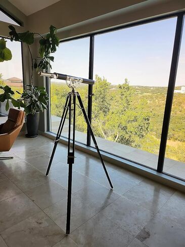تلسكوب نحاسي بحري عتيق مقاس 65 بوصة من النحاس الصلب منظار فردي مع جلد أسود ولمسة نهائية من الكروم على حامل ثلاثي خشبي قابل للتعديل وديكور بحري أصلي مصنوع يدويًا in Saudi Arabia