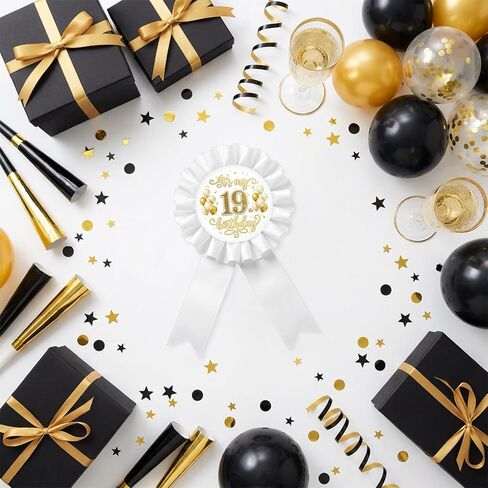 دبوس شارة صفيح لعيد الميلاد العاشر - دبوس بروش أبيض سعيد لعيد الميلاد العاشر، بالون ذهبي رقم 10، زر شريط جائزة، هتافات لتزيين الحفلات بعمر 10 سنوات in Kuwait