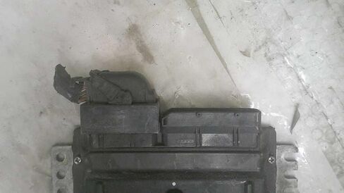 وحدة التحكم في المحرك ECM تناسب 2005 05 متوافقة مع نيسان المتوافقة مع Titan MEC83-650 B1 MEC83650B1 in Kuwait