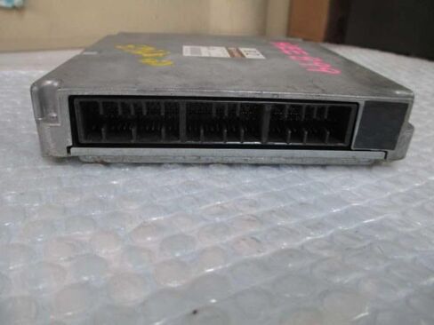 Engine ECM Control Module 2.2L MT Fits 99-01 Compatible with Subaru Impreza 22611AE522 in Saudi Arabia